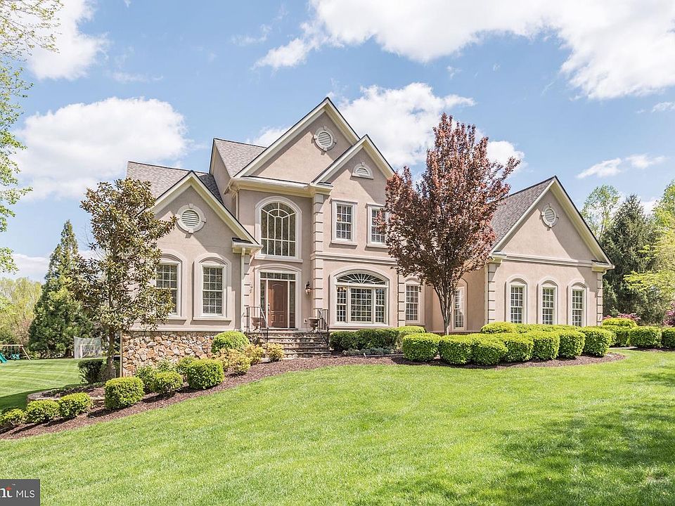 1st image of 11300 Peacock Hill Way