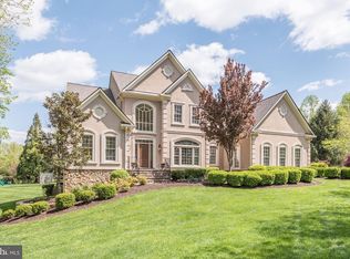 11300 Peacock Hill Way, Great Falls, VA 22066