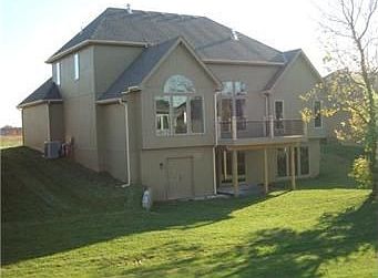 3rd image of 2928 NE 89th St