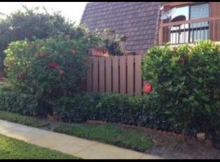 3 Atrium Cir APT C, Atlantis, FL 33462