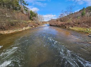 2063 Elk Horn Rd, Woodlawn, VA 24381