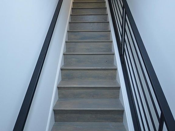 2nd image of 2423 Harlan St #2