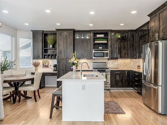 3rd image of 946 Snowy Plain Road