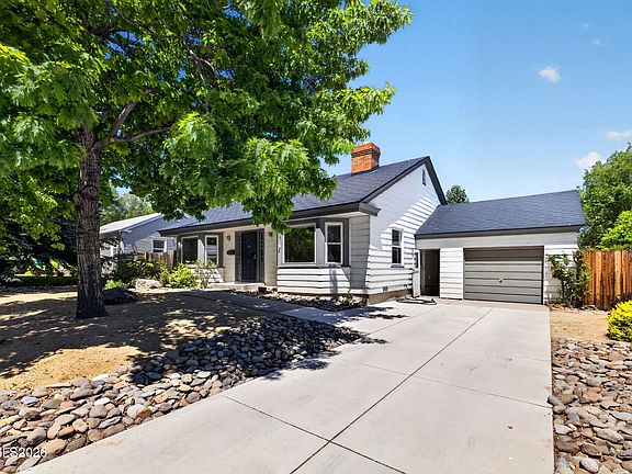 3rd image of 17 Sunnyside Dr