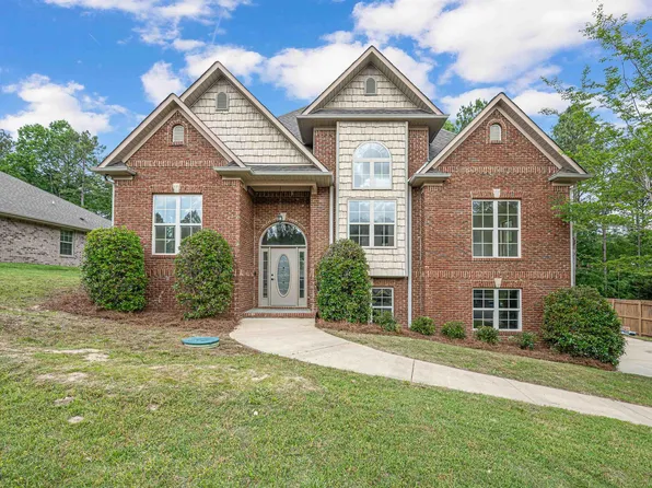 20 Lakeside Dr, Odenville, AL 35120