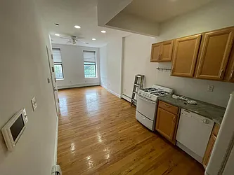 Rented by Best Apartments North Inc