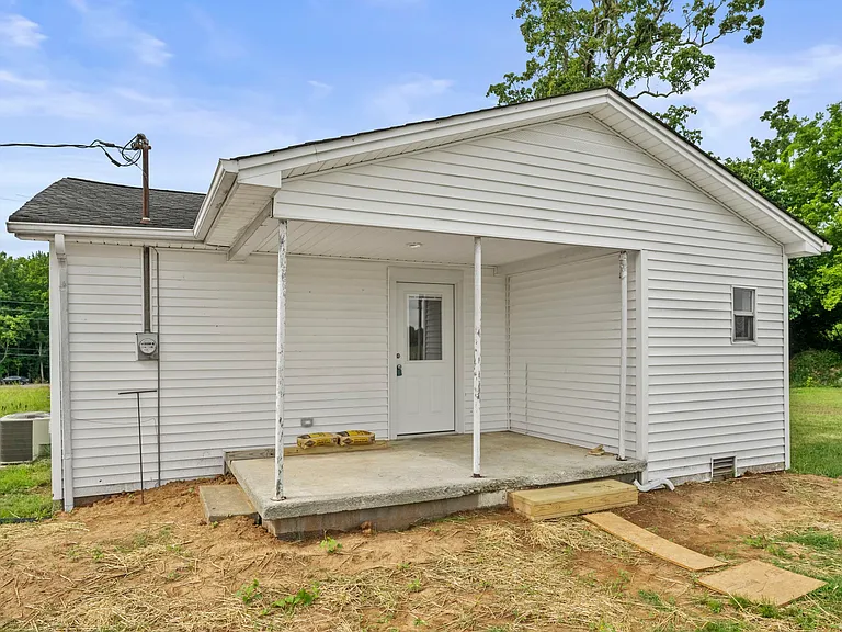 7230 Highway 49 E — Photo 27