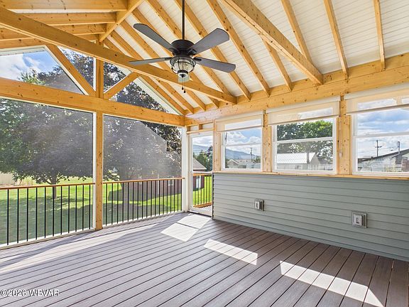 3rd image of 1116 Jordan Ave