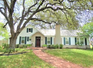 700 E Corpus Christi St, Beeville, TX 78102