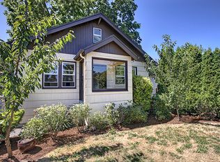 8831 16th Ave SW, Seattle, WA 98106