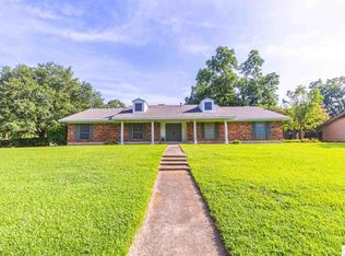27 Yester Oaks Dr, West Monroe, LA 71291
