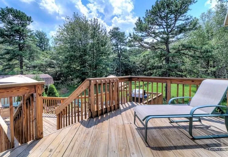 376 Clearview Dr — Photo 14