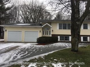 17262 Outer Dr, Big Rapids, MI