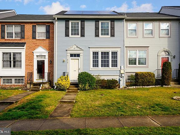 3rd image of 470 Watson Ct