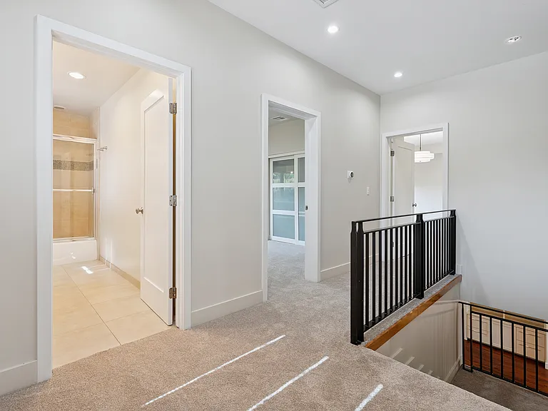 22030 Providencia St — Photo 10