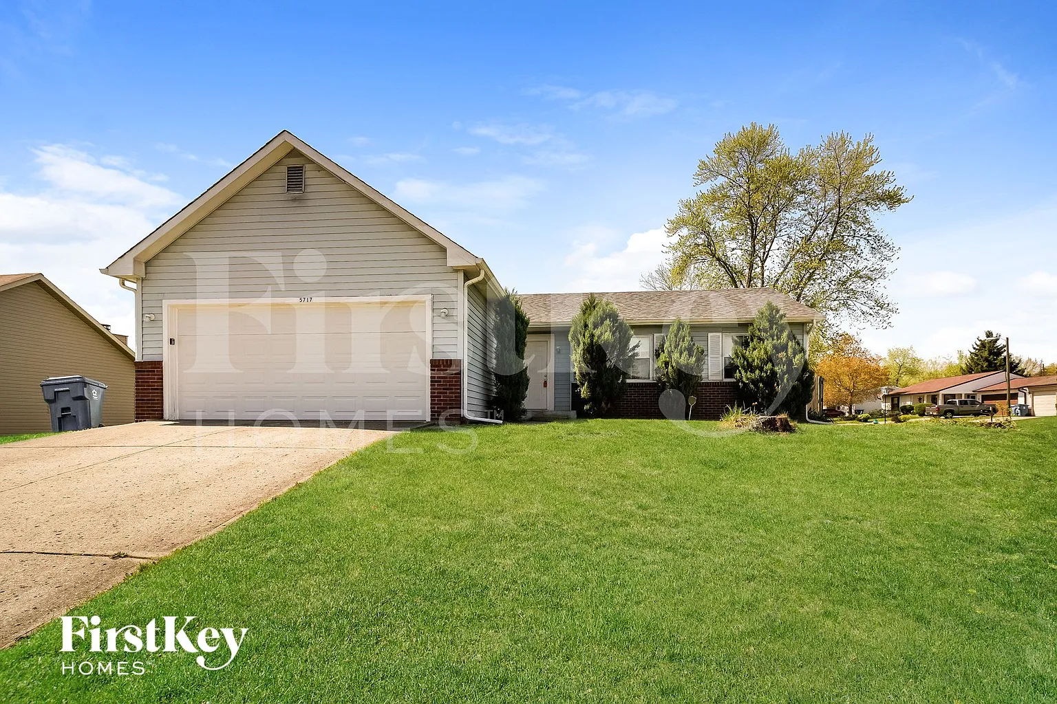 5717 Simmul Ln photo 1