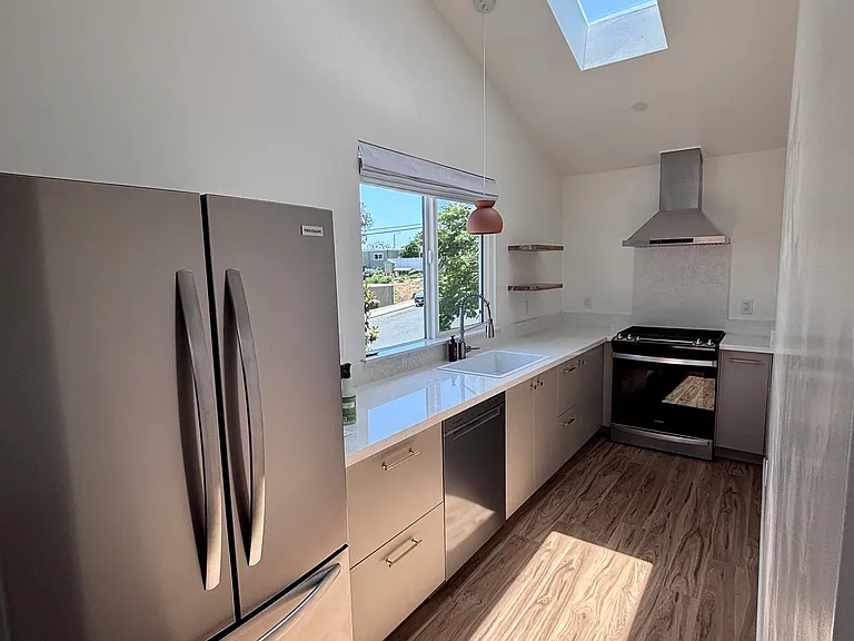1522 Magnolia Ave — Photo 7