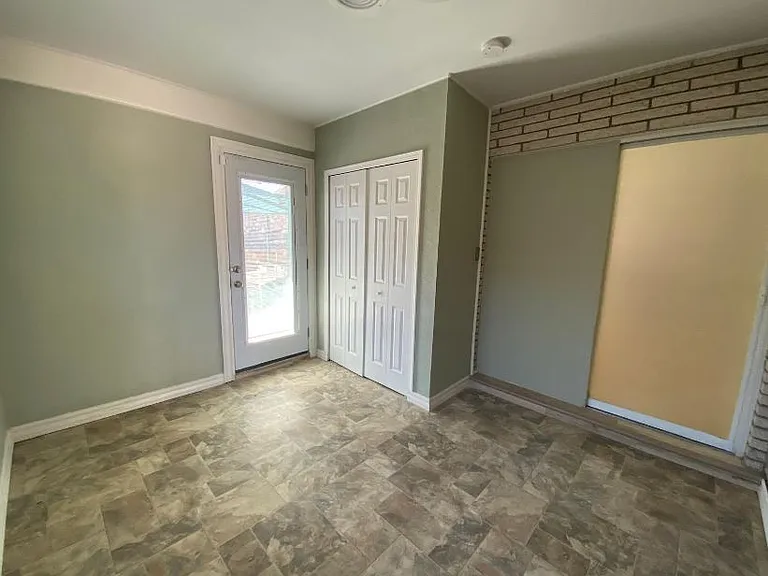 220 Stratus Rd — Photo 17