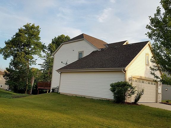 3rd image of 10391 S Rosemont Ln