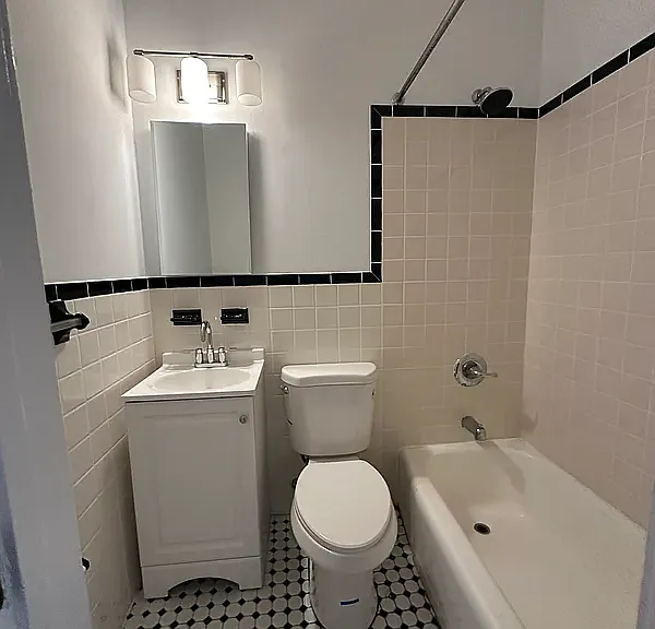 61 Wyckoff St #2 — Photo 5