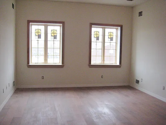 Rented by Realty Collective | media 14