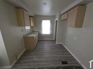 9341 Auburn St, Detroit, MI 48228