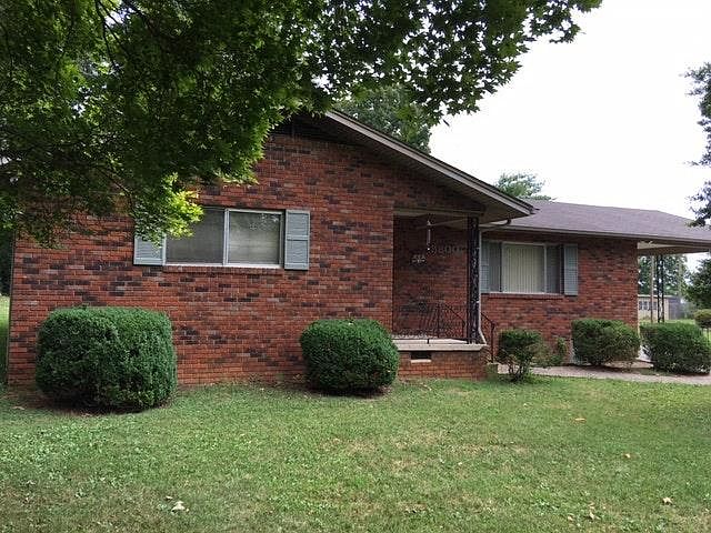 1st image of 5800 Woodale Dr