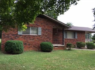 5800 Woodale Dr, Knoxville, TN 37912