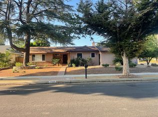 17220 Mayall St, Northridge, CA 91325