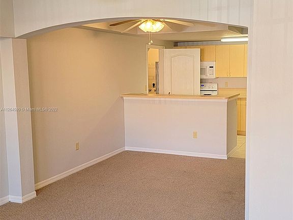 4th image of 102 SW Peacock Blvd #2105