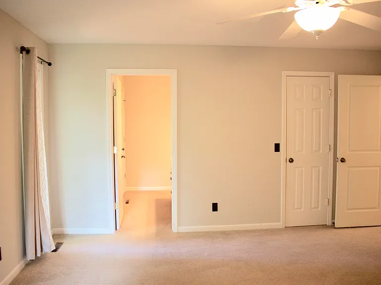 940 Saint Andrews Dr — Photo 24