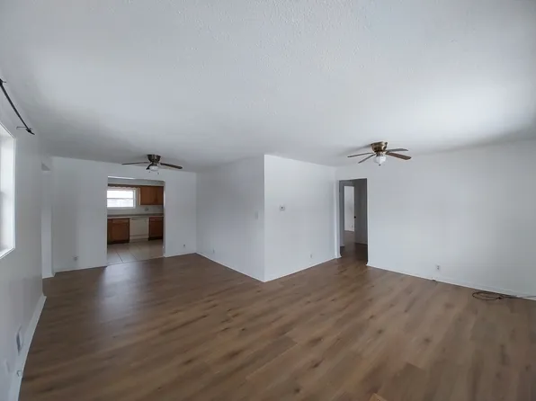 3509 N Reserve St, Muncie, IN 47304