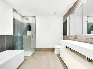 540 W 49th St APT 406N, New York, NY