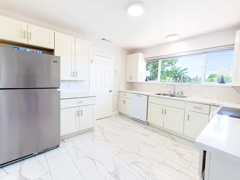 3178 S Corral Hollow Rd — Photo 30