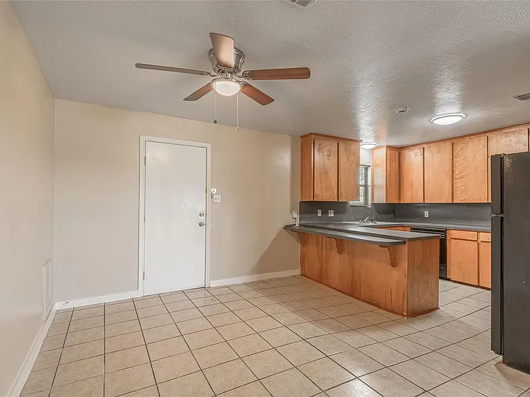 2303 State Highway 19 #C — Photo 6