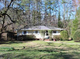 253 E Lakeview Dr, Lagrange, GA 30240