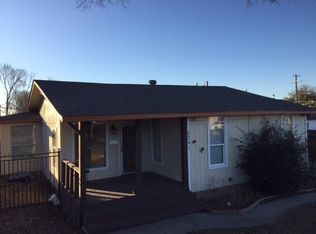 2341 N Chandler Dr W, Fort Worth, TX 76111