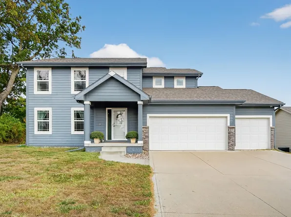 901 Bridgeview St, Polk City, IA 50226