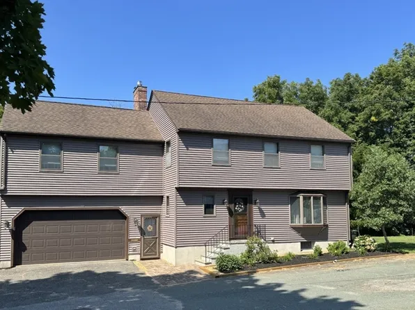 217 Maple St, Danvers, MA 01923