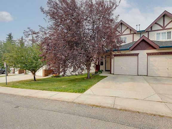 2nd image of 17 E Country Village Cir NE