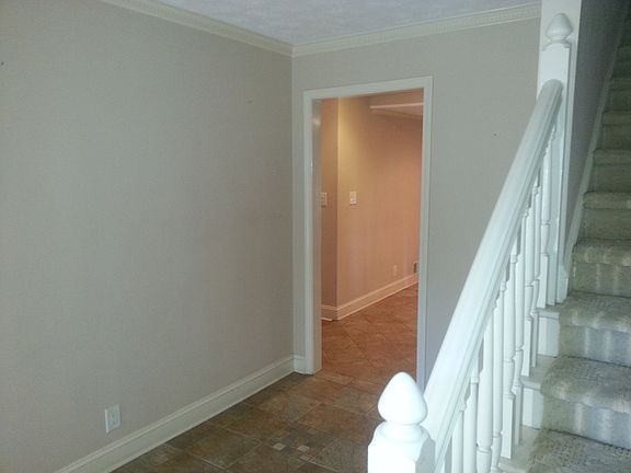 5th image of 2358 Hudson Dr