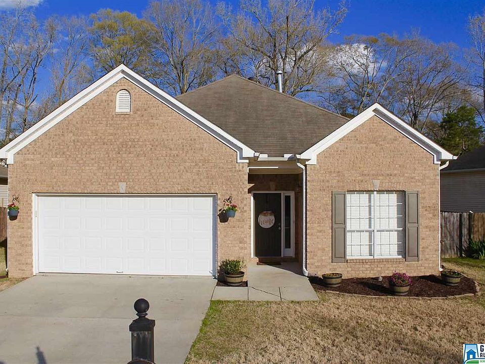 1st image of 307 Park Village Dr