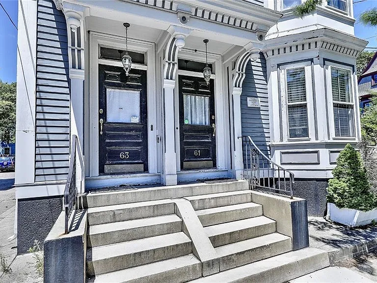 61 Chapin Ave #3 — Photo 2