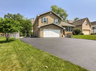 625 W Armitage Ave, Elmhurst, IL 60126