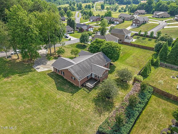 4th image of 507 Rayley Ct