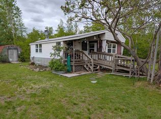 281 Riverside Dr, Campton, NH 03223