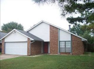 11700 SW 3rd Ter, Yukon, OK 73099