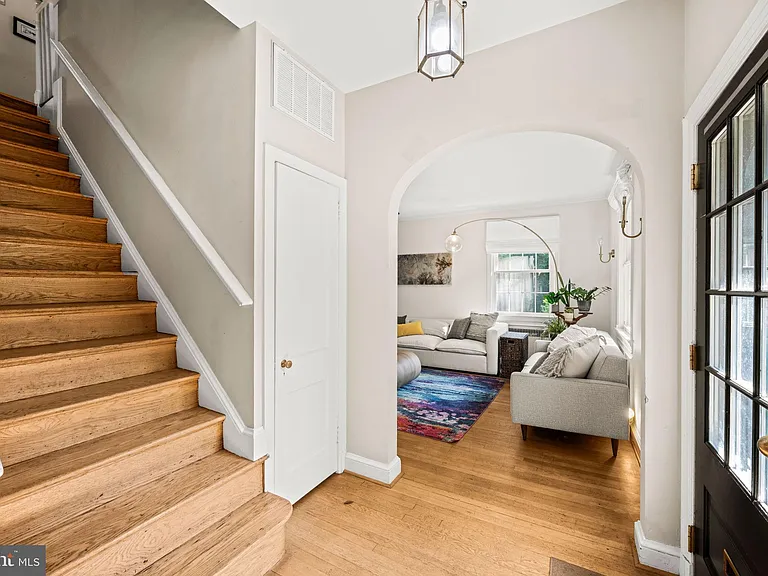 1623 Jonquil St NW — Photo 25