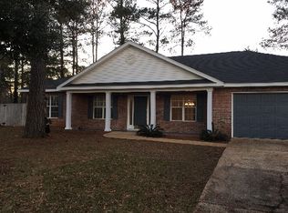 114 Coventry Ct, Dothan, AL 36305