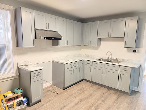 5th image of 2625 S Princeton Ave Floor 1